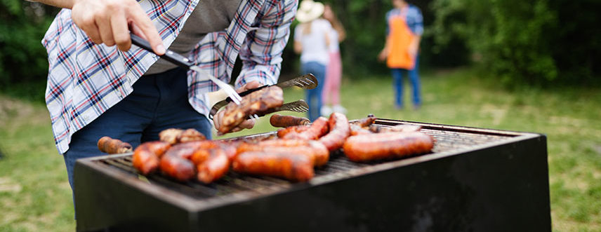 everyone loves a good BBQ, but that charbroiled goodness might come at a cost to your health.