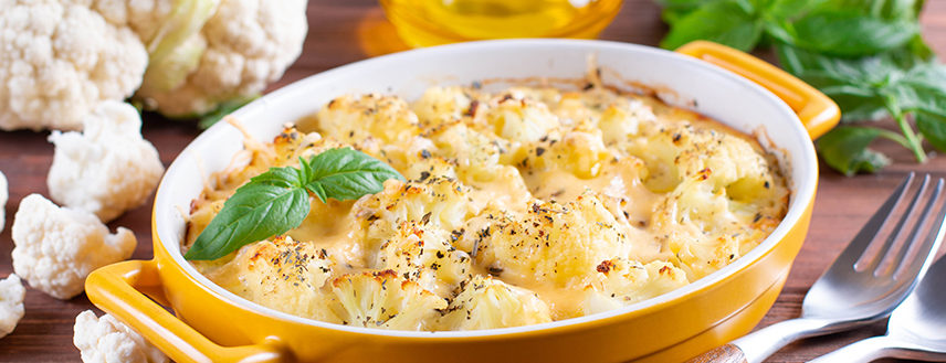 Here are some healthy tips to make mashed potatoes light.