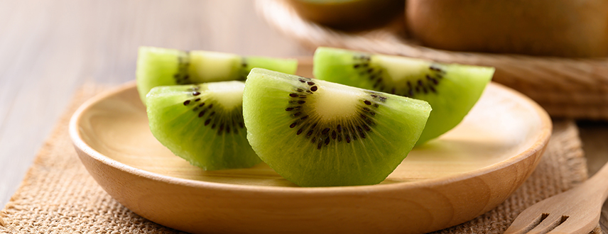 Discover the best healthy bedtime snacks for sleep that may help you fall asleep faster and stay rested through the night.